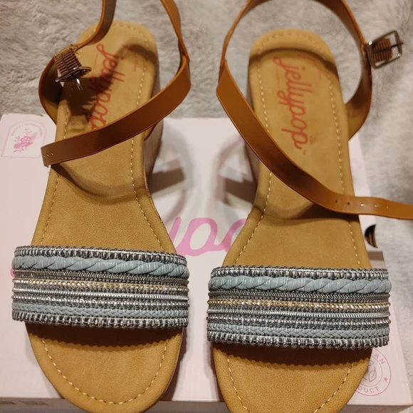 Jellypop Tan and Silver Sandals with Metallic Straps - Picture 1 of 5